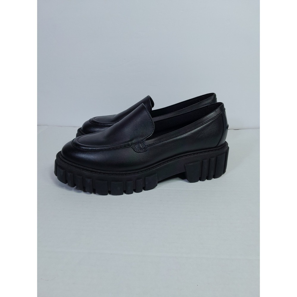Clarks Page Loafer Black Leather Chunky Lug Sole Women Sz 8